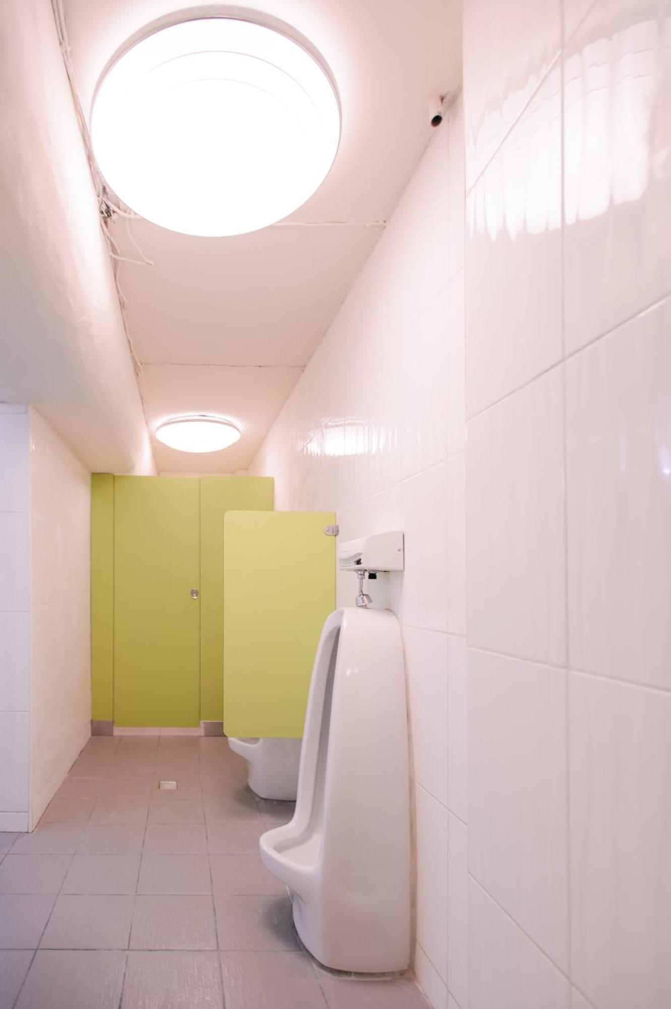 Kiwi Express Hotel - Chenggong Rd Taichung Dış mekan fotoğraf